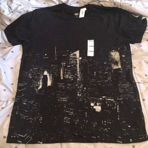 BNWT Old Navy tee